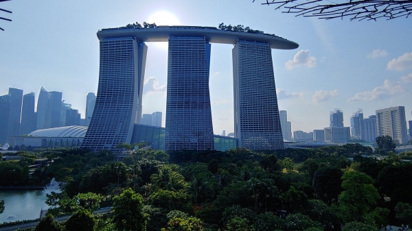 싱가프로의 랜드마크가 된 복합리조트 마리나베이샌즈 전경.