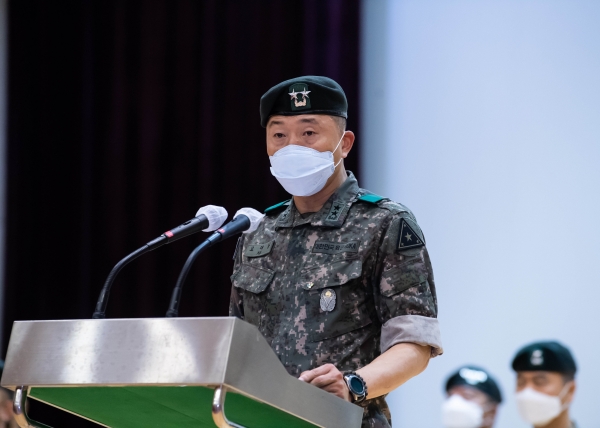 지난 6월 7일 충남 계룡대에서 육군 인사사령관으로 취임한 고태남 소장이 취임사를 하고 있다.